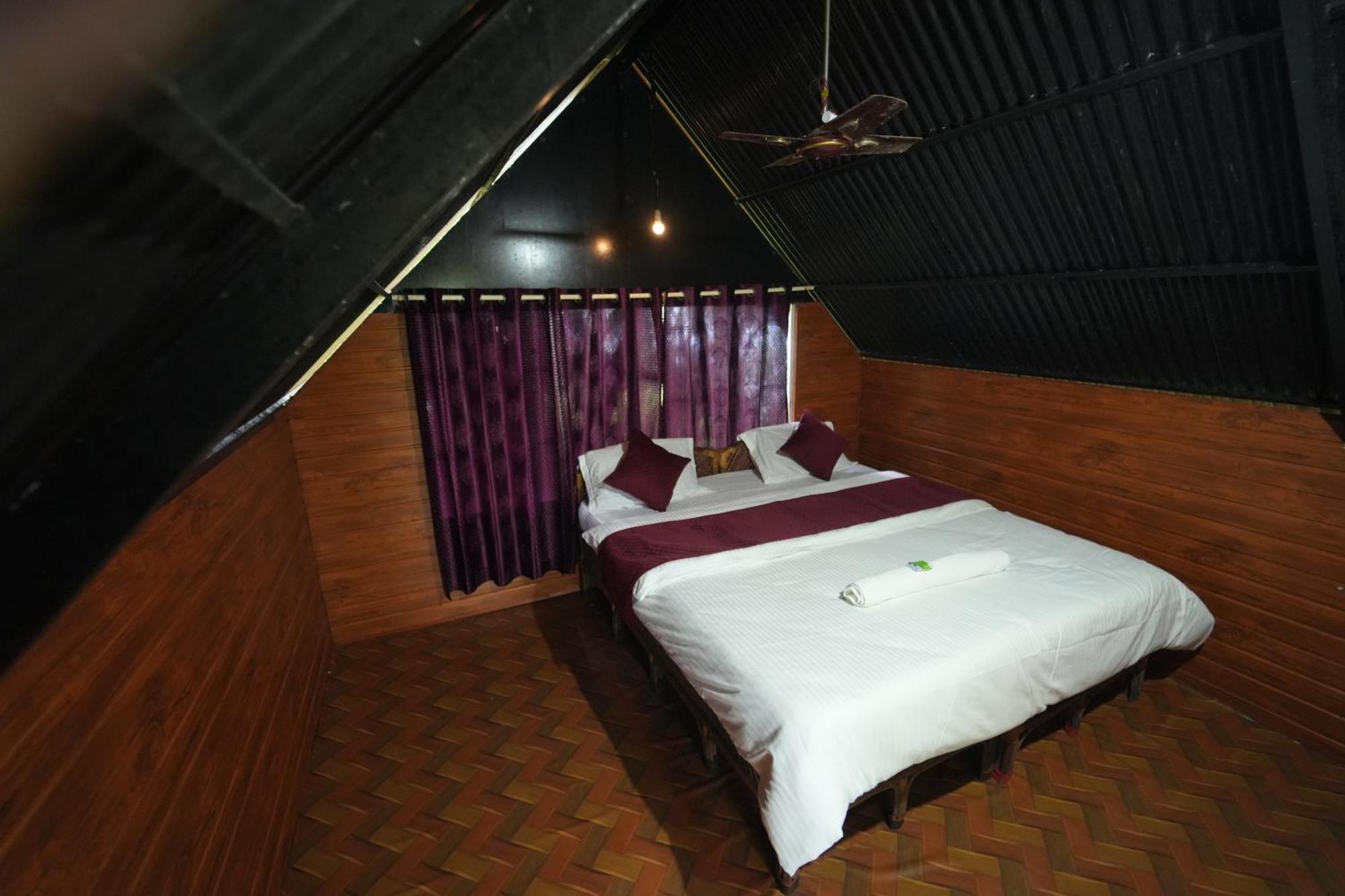 Regina Silva Camping & Nature Resort Paithalmala ภายนอก รูปภาพ